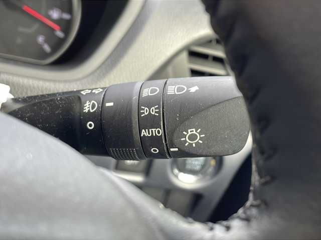 トヨタ ヴォクシー ZS 鳥取県 2017(平29)年 7.4万km ホワイトパールクリスタルシャイン ワンオーナー/パワースライドドア/アルパイン11インチナビ/フルセグTV　DVD CD Bluetooth　SD/バックカメラ/ETC/ドライブレコーダー前後室内/社外レーダー/トヨタセーフティセンス/・衝突回避支援機能/・レーンディパーチャーアラート/・オートマチックハイビーム/・先行車発進/・信号情報/・緊急時操舵支援/S-VSC/MTモード付AT/アイドリングストップ/オートマチックハイビーム/プッシュスタート/フロアマット/ドアバイザー/LEDライト/フォグランプ/１６インチアルミ/ターンミラー/プライバシーガラス/スマートキー/スペアキー/新車保証書/取扱説明書