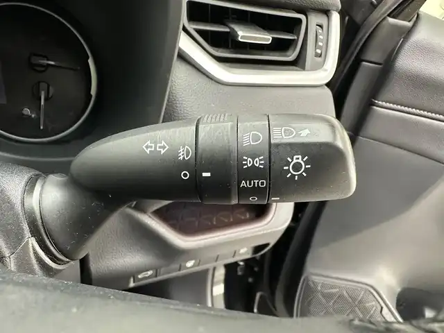 トヨタ ＲＡＶ４ G Zパッケージ 兵庫県 2019(令1)年 6.4万km アティチュードブラックマイカ 社外7インチナビ/フルセグ CD DVD BT MSV/バックカメラ/レーダークルーズコントロール/プリクラッシュセーフティー/LTA/BSM/クリアランスソナー/RCTA/PKSB/RSA/デジタルインナーミラー/ETC/LEDヘッドライト/LEDフォグライト/オートライト/オートハイビーム/ステアリングヒーター/電子パーキング/HOLD/スマートキー