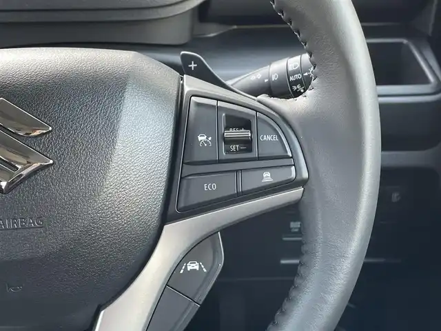 スズキ ソリオ バンディット HV SV 東京都 2024(令6)年 0.2万km タフカーキパールメタリック 純正９型ナビ/ＴＶ/Ｂｌｕｅｔｏｏｔｈ/全方位モニター/両側電動スライド/追従クルーズ/デュアルカメラブレーキ/シートヒーター/コーナーセンサー/ヘッドアップディスプレイ/サーキュレーター