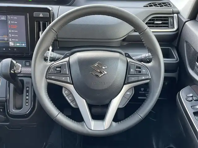 スズキ ソリオ バンディット HV SV 東京都 2024(令6)年 0.2万km タフカーキパールメタリック 純正９型ナビ/ＴＶ/Ｂｌｕｅｔｏｏｔｈ/全方位モニター/両側電動スライド/追従クルーズ/デュアルカメラブレーキ/シートヒーター/コーナーセンサー/ヘッドアップディスプレイ/サーキュレーター