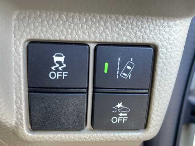 ホンダ Ｎ ＢＯＸ G EX ホンダセンシング 兵庫県 2017(平29)年 7.2万km プレミアムホワイトパールⅡ 社外ナビ（AM/FM/DVD/DVD/BT)/・フルセグＴＶ/横滑り防止/衝突軽減/ドラレコ/ビルトインETC/レーンアシスト/クルーズコントロール/両側パワースライドドア/LEDライト