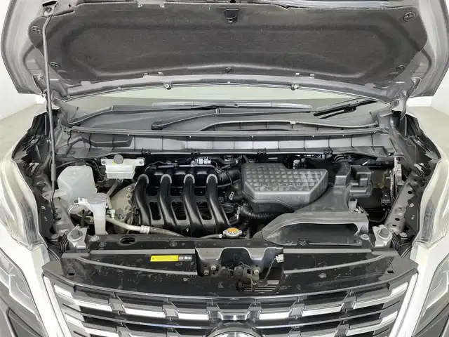 日産 セレナ ハイウェイスター V 大分県 2020(令2)年 4.1万km ダークメタルグレー プロパイロット/純正ナビ/（フルセグ/CD/DVD/Bluetooth）/アラウンドビューモニター/デジタルインナーミラー/前方ドライブレコーダー/フリップダウンモニター/電動パーキングブレーキ/オートブレーキホールド/両側パワースライドドア/ETC/ステアリングスイッチ/電動格納ミラー/プッシュスタート・スマートキー/純正アルミホイール/保証書・取扱説明書