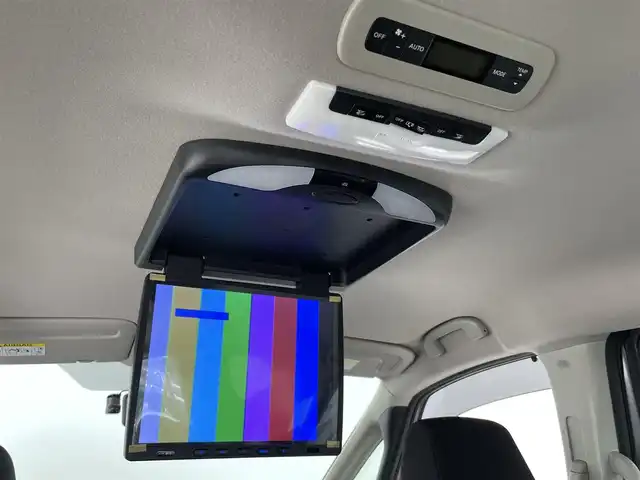 日産 セレナ ハイウェイスター V 大分県 2020(令2)年 4.1万km ダークメタルグレー プロパイロット/純正ナビ/（フルセグ/CD/DVD/Bluetooth）/アラウンドビューモニター/デジタルインナーミラー/前方ドライブレコーダー/フリップダウンモニター/電動パーキングブレーキ/オートブレーキホールド/両側パワースライドドア/ETC/ステアリングスイッチ/電動格納ミラー/プッシュスタート・スマートキー/純正アルミホイール/保証書・取扱説明書