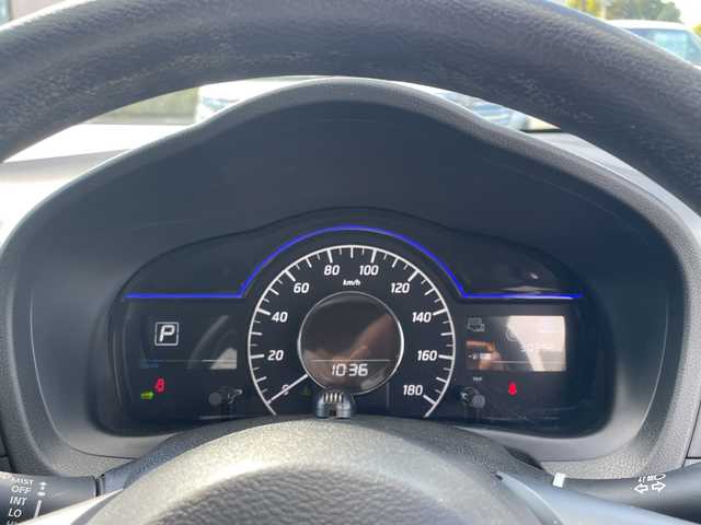 日産 ノート e－パワー X 千葉県 2019(平31)年 3.1万km ブリリアントホワイトパール 1オーナー　ナビMJ118D-W　全方位カメラ　スマートルームミラー　フルセグTV　BT　エマブレ　ドラレコ　ETC　スマートキー　プッシュスタート　15インチAW　オートライト　前後センサー