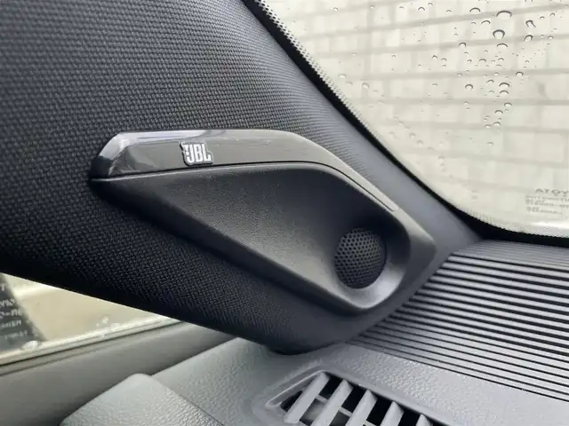 トヨタ ハリアー ハイブリッド Z レザーパッケージ 福岡県 2021(令3)年 7.4万km ホワイトパールクリスタルシャイン 純正12.3型オーディオディスプレイナビ(フルセグTV/BT)/トヨタセーフティ/全方位/ブラインドスポット/オートホールド/ドラレコ/デジタルインナーミラー/JBLサウンド/電動リア/モデリスタエアロ/クルコン/USB/シートヒーター/エアシート/ハンドルヒーター/ETC2.0/純正フロアマット/純正LED/純正アルミホイール/プッシュスタート/スマートキー