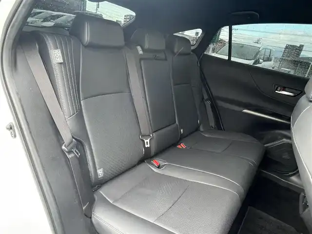 トヨタ ハリアー ハイブリッド Z レザーパッケージ 福岡県 2021(令3)年 7.4万km ホワイトパールクリスタルシャイン 純正12.3型オーディオディスプレイナビ(フルセグTV/BT)/トヨタセーフティ/全方位/ブラインドスポット/オートホールド/ドラレコ/デジタルインナーミラー/JBLサウンド/電動リア/モデリスタエアロ/クルコン/USB/シートヒーター/エアシート/ハンドルヒーター/ETC2.0/純正フロアマット/純正LED/純正アルミホイール/プッシュスタート/スマートキー