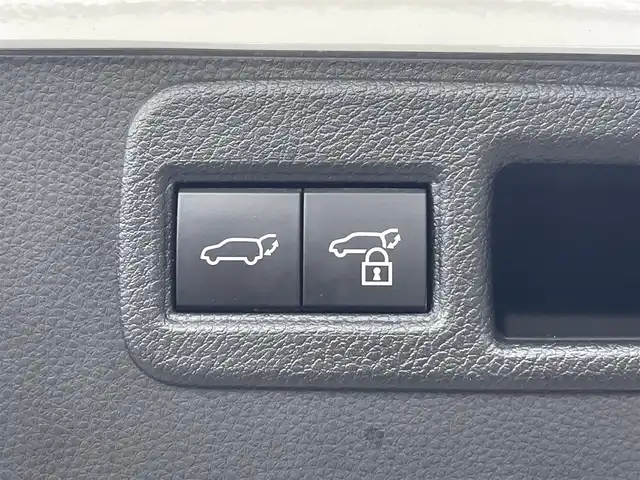 トヨタ ハリアー ハイブリッド Z レザーパッケージ 福岡県 2021(令3)年 7.4万km ホワイトパールクリスタルシャイン 純正12.3型オーディオディスプレイナビ(フルセグTV/BT)/トヨタセーフティ/全方位/ブラインドスポット/オートホールド/ドラレコ/デジタルインナーミラー/JBLサウンド/電動リア/モデリスタエアロ/クルコン/USB/シートヒーター/エアシート/ハンドルヒーター/ETC2.0/純正フロアマット/純正LED/純正アルミホイール/プッシュスタート/スマートキー