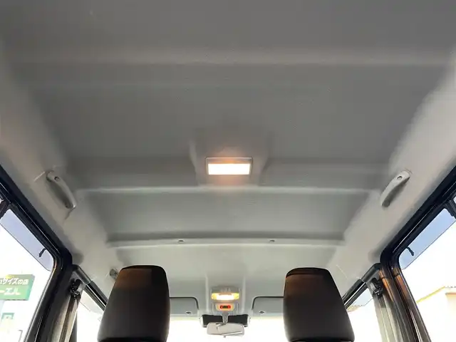 スズキ ジムニー ノマド FC 群馬県 2025(令7)年 0.1万km 黒 登録時走行距離１６０ｋｍ　/前席シートヒーター　/衝突軽減ブレーキ　/レーンアシスト　/アダプティブクルーズコントロール　/純正１５インチアルミホイール　/ミラーヒーター　/純正フロアマット　/スマートキー　/ＬＥＤ