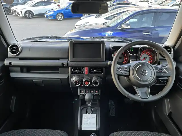 スズキ ジムニー ノマド FC 群馬県 2025(令7)年 0.1万km 黒 登録時走行距離１６０ｋｍ　/前席シートヒーター　/衝突軽減ブレーキ　/レーンアシスト　/アダプティブクルーズコントロール　/純正１５インチアルミホイール　/ミラーヒーター　/純正フロアマット　/スマートキー　/ＬＥＤ