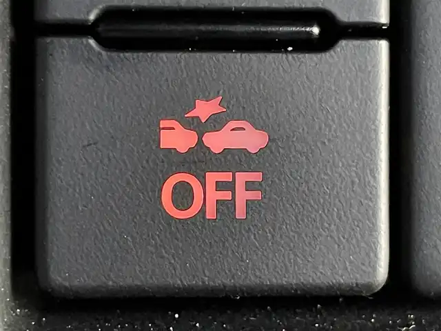 スズキ ジムニー ノマド FC 群馬県 2025(令7)年 0.1万km 黒 登録時走行距離１６０ｋｍ　/前席シートヒーター　/衝突軽減ブレーキ　/レーンアシスト　/アダプティブクルーズコントロール　/純正１５インチアルミホイール　/ミラーヒーター　/純正フロアマット　/スマートキー　/ＬＥＤ