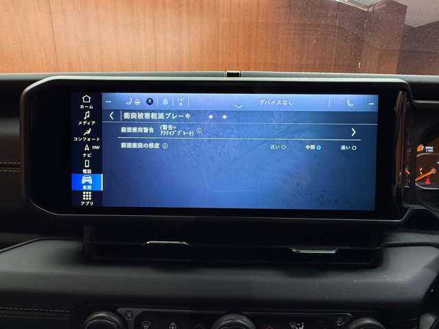 クライスラー・ジープ ジープ ラングラー アンリミテッド サハラ ローンチエディション 千葉県 2024(令6)年 2万km アンヴィルクリアコート 特別限定車　/ＡＣＣ　/本革　/ナビ　/Ｂカメラ　/ＣａｒＰｌａｙ　/Ｂｌｕｅｔｏｏｔｈ接続　/シートＨ　/ステアリングヒーター　/純正アルパインスピーカー　/衝突軽減Ｂ　/ＬＥＤヘッドライト　/純正ドラレコ　/１オーナー