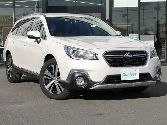 スバル アウトバック リミテッド 茨城県 2018(平30)年 8.2万km クリスタルホワイトP 純正ナビ/【SD・DISC・iPod・USB・TV・BT・ラジオ・AUX】/パワーシート/シートメモリ/シートヒーター/ステアリングヒーター/電動リアゲート/パドルシフト/レーダークルコン/Bカメラ/左サイドカメラ/ETC/BSM/ヒルアシストコントロール/ルーフレール