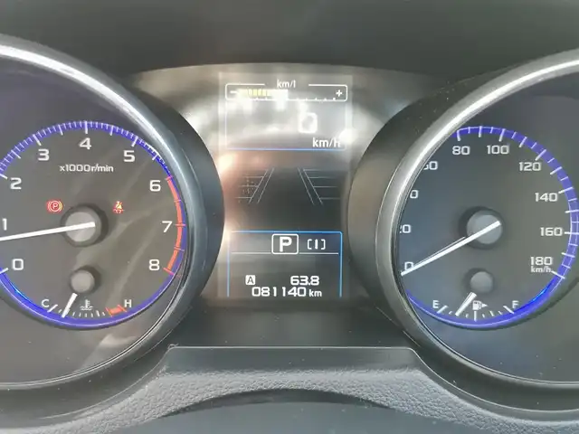 スバル アウトバック リミテッド 茨城県 2018(平30)年 8.2万km クリスタルホワイトP 純正ナビ/【SD・DISC・iPod・USB・TV・BT・ラジオ・AUX】/パワーシート/シートメモリ/シートヒーター/ステアリングヒーター/電動リアゲート/パドルシフト/レーダークルコン/Bカメラ/左サイドカメラ/ETC/BSM/ヒルアシストコントロール/ルーフレール