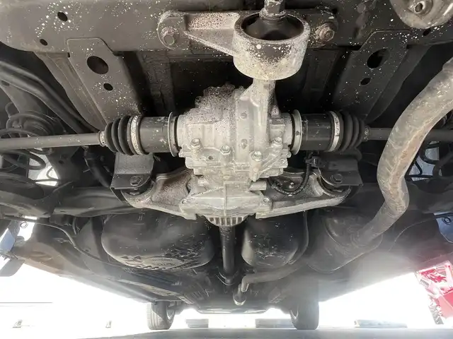 トヨタ ライズ G 秋田県 2020(令2)年 7.7万km シャイニングホワイトパール 4WD/衝突軽減システム/LEDヘッドライト/純正SDナビ（DVD/CD/BT/AM/FM/USB）/フルセグ（走行中視聴可能）/バックカメラ/トヨタ純正１６インチアルミ（夏タイヤ装着）/スマートキー/アイドリングストップ/プッシュスタート/コーナーセンサー/レーンキープアシスト/オートマチックハイビーム/MTモード付AT/ステアリングスイッチ/前席シートヒーター/純正フロアマット/純正ドアバイザー/オートライト/オートエアコン/横滑り防止/盗難防止装置/寒冷地仕様/ヘッドライトレベライザー/電動格納ウィンカーミラー/保証書/取扱説明書/記録簿/スペアキー×１