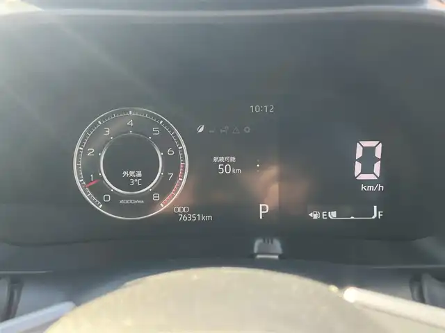 トヨタ ライズ G 秋田県 2020(令2)年 7.7万km シャイニングホワイトパール 4WD/衝突軽減システム/LEDヘッドライト/純正SDナビ（DVD/CD/BT/AM/FM/USB）/フルセグ（走行中視聴可能）/バックカメラ/トヨタ純正１６インチアルミ（夏タイヤ装着）/スマートキー/アイドリングストップ/プッシュスタート/コーナーセンサー/レーンキープアシスト/オートマチックハイビーム/MTモード付AT/ステアリングスイッチ/前席シートヒーター/純正フロアマット/純正ドアバイザー/オートライト/オートエアコン/横滑り防止/盗難防止装置/寒冷地仕様/ヘッドライトレベライザー/電動格納ウィンカーミラー/保証書/取扱説明書/記録簿/スペアキー×１