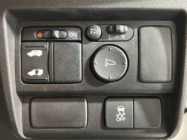 ホンダ フリード G ジャストセレクション 福岡県 2015(平27)年 10.1万km プラチナホワイトパール ・Bluetooth/・Bカメラ/・片側パワースライドドア/・ETC
