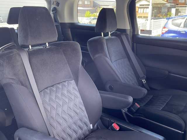 トヨタ アルファード S Aパッケージ 鳥取県 2018(平30)年 11.4万km ブラック スマートキー/両側パワースライド/ドライブレコーダー/プリクラッシュ/レーンデパーチャー/レーダークルーズ/クリアランスソナー/オートハイビーム/純正９インチワイドナビ/フリップダウンモニター/フルセグ・Bluetooth/バックカメラ/社外セキュリティ/オートリトラクトミラー/オートライト/LEDヘッドライト/LEDフォグ/センターコンソール/ビルトインETC/保証書・取説