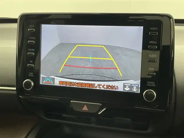 トヨタ ヤリスクロス ハイブリッド Z 福島県 2021(令3)年 2.7万km ブラックマイカ/ホワイトパールクリスタルシャイン 2トーン 純正ディスプレイオーディオ/【AM/FM/Bluetooth/Miracast】/・バックカメラ/・ETC/トヨタセーフティセンス/・プリクラッシュセーフティ/・レーントレーシングアシスト/・レーダークルーズコントロール/・オートマチックハイビーム/・ロードサインアシスト/ブラインドスポットモニター/・リヤクロストラフィックアラート/パーキングサポートブレーキ/クリアランスソナー/ハーフレザーシート/・運転席パワーシート/・運転席＋助手席シートヒーター/LEDヘッドライト/・オートライト/・フロントフォグライト/革巻きステアリング/・チルトステアリング/・ステアリングスイッチ/電子パーキングブレーキ/・ブレーキオートホールド/純正フロアマット/純正ドアバイザー/プッシュスタート/・スマートキー