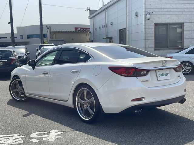 マツダ アテンザ セダン XD Lパッケージ 愛知県 2014(平26)年 10.1万km スノーフレイクホワイトパールマイカ /禁煙車//メモリナビ//フルセグ/CD/DVD/AM/FM//SD/iPod/USB/HDMI/VTR//アダクティブクルーズコントロール//リアビークルモニタリングシステム//アダプティブフロントライティングシステム//ブラインドスポットモニター//プリクラッシュセーフティー//オートヘッドライト//オートワイパー//オートリトラクタブルウィンカーミラー//ステアリングスイッチ//プッシュスタート//前後ドラレコ//パドルシフト//プッシュスタート//革巻きステアリング//社外マフラー