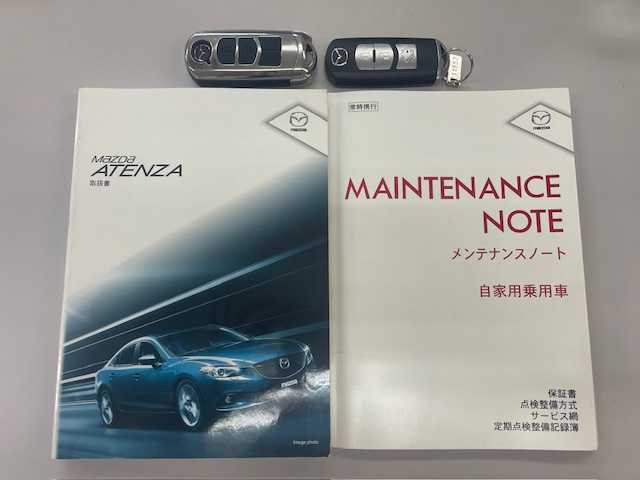 マツダ アテンザ セダン XD Lパッケージ 愛知県 2014(平26)年 10.1万km スノーフレイクホワイトパールマイカ /禁煙車//メモリナビ//フルセグ/CD/DVD/AM/FM//SD/iPod/USB/HDMI/VTR//アダクティブクルーズコントロール//リアビークルモニタリングシステム//アダプティブフロントライティングシステム//ブラインドスポットモニター//プリクラッシュセーフティー//オートヘッドライト//オートワイパー//オートリトラクタブルウィンカーミラー//ステアリングスイッチ//プッシュスタート//前後ドラレコ//パドルシフト//プッシュスタート//革巻きステアリング//社外マフラー