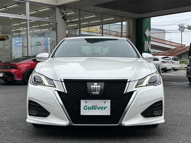 トヨタ クラウン ハイブリッド アスリートS J－フロンティア 埼玉県 2017(平29)年 13.6万km ホワイトパールクリスタルシャイン AIS検査済み/メーカー純正メモリナビゲーション/（CD/DVD/BT）/フルセグテレビ /バックカメラ/サンルーフ/アダプティブクルーズコントロール/プリクラッシュセーフティ/レーンキープアシスト/社外18インチアルミホイール/クリアランスソナー /LEDヘッドライト/LEDフォグランプ/パワーシート/シートヒーター/ハーフレザーシート/ウッドコンビステアリング/ステアリングリモコン/オートライト/オートリトラミラー/プッシュスタート/スマートキー/新車保証書/取扱説明書