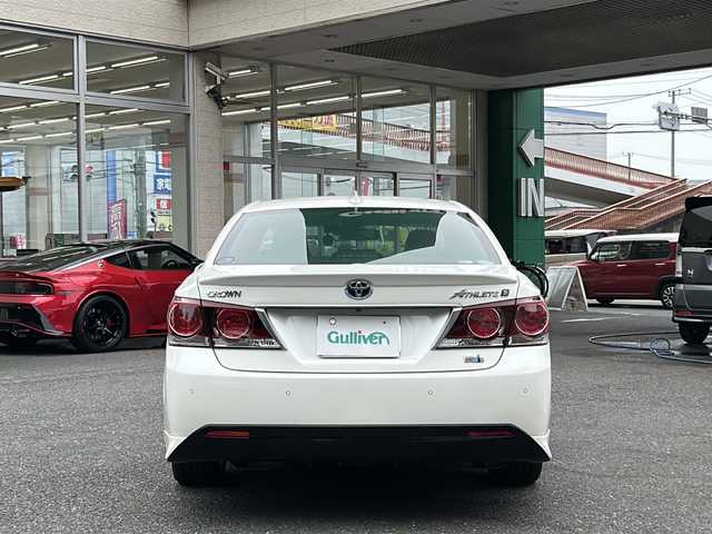 トヨタ クラウン ハイブリッド アスリートS J－フロンティア 埼玉県 2017(平29)年 13.6万km ホワイトパールクリスタルシャイン AIS検査済み/メーカー純正メモリナビゲーション/（CD/DVD/BT）/フルセグテレビ /バックカメラ/サンルーフ/アダプティブクルーズコントロール/プリクラッシュセーフティ/レーンキープアシスト/社外18インチアルミホイール/クリアランスソナー /LEDヘッドライト/LEDフォグランプ/パワーシート/シートヒーター/ハーフレザーシート/ウッドコンビステアリング/ステアリングリモコン/オートライト/オートリトラミラー/プッシュスタート/スマートキー/新車保証書/取扱説明書