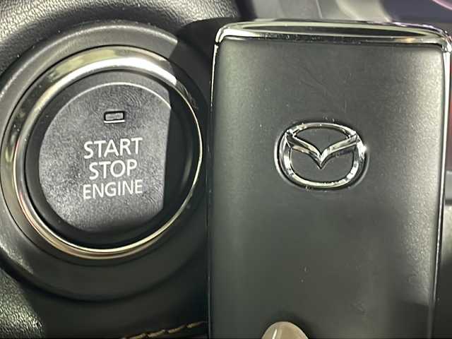 マツダ ＣＸ－６０ 25S エクスクルーシブモード 広島県 2024(令6)年 1.1万km マシーングレープレミアムM 12.3型マツダコネクトナビ/BOSEサウンド/360度ビューモニター/黒革シート/パワーシート（ポジションメモリー）/シートヒーター/ベンチレーション/ステアリングヒーター/パワーリヤゲート/レーダークルーズコントロール/アダプティブLEDヘッドライト/レーンキープアシスト/ブラインドスポットモニタリング/スマートブレーキサポート/フロント/リアパーキングセンサー/ヘッドアップディスプレイ/パドルシフト/ワイヤレス充電/ETC/ドライブレコーダー/USB/HDMI入力端子