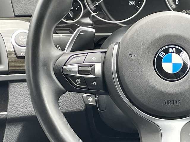 ＢＭＷ ５２３ｄ Mスポーツ ザ・ピーク 東京都 2017(平29)年 3.1万km アルピンホワイトⅢ 特別仕様車【THE PEAK No.199/260】/純正HDDナビ/（DVD/フルセグTV/Bluetooth/USB）/バックカメラ/ミラー一体型ETC/前後ドライブレコーダー/革シート/前席パワーシート/D席メモリシート/シートヒーター/ステアマチック/ドライビンングアシストプラス/・アクティブクルーズコントロール/・衝突回避・被害軽減ブレーキ/・前車接近警告機能/・レーン・ディパーチャー・ウォーニング/純正OP20インチアルミホイール/純正LEDヘッドライト/スマートキー/スペアキー1本/保証書/取扱説明書