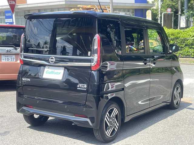 日産 ルークス ハイウェイスター X 神奈川県 2023(令5)年 0.4万km ブラック ワンオーナー/インテリジェントエマージェンシーブレーキ/踏み間違え防止アシスト/車線逸脱防止警報/アシスト/前方衝突予測警報/純正9インチナビ/CD/DVD/Bluetooth/地デジ/アラウンドビューモニター/ナビ連動ドライブレコーダー(前方/室内)/ETC2.0/両側パワースライドドア/LEDヘッドランプ/オートライト/プラズマクラスター付きリアシーリングファン/リアドアロールサンシェード/スマートキー/スペアキーあり/保証書/取説/ナビ取説あり