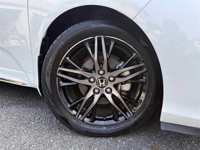 ホンダ オデッセイ ハイブリッド e:HEVアブソルート EX 静岡県 2021(令3)年 4.9万km プラチナホワイトパール ワンオーナー・保証書/走行48989キロ（登録時）/検査令和8年2月4日まで/衝突軽減ブレーキ/車線逸脱支援システム/両側パワースライドドア/パワーバックドア/Gathers10インチプレミアム/　　　　　　　　　　インターナビ/　・DVD再生可能 /Bluetooth/　・フルセグTV   /SD音楽録音/AC100V  1500W/全方位カメラ/ビルトインETC2.0/ナビ連動ドライブレコーダー/アダプティブクルーズコントロール/ハーフレザーシート/前席パワーシート・シートヒーター/スマートキー×2/プッシュスタート/LEDヘッドライト/純正18インチアルミ/オットマン/デッキボード＆ラゲッジBOX/フットライト/マッドガード/純正フロアマット/純正ドアバイザー/車両取説＋ナビ取説