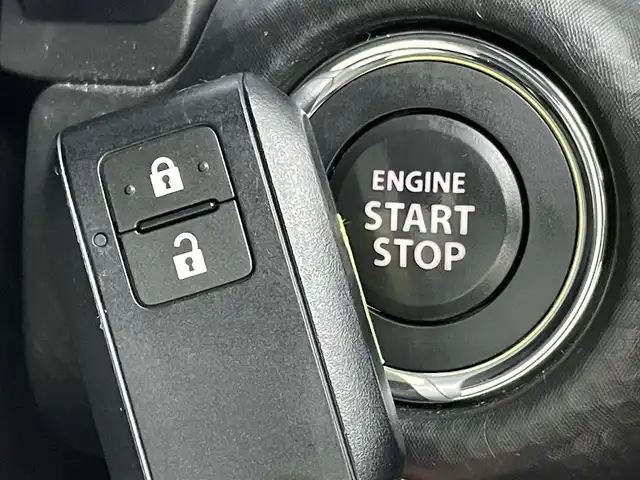 スズキ ハスラー Jスタイル ターボ 群馬県 2021(令3)年 2.2万km フェニックスレッドパール/ホワイト2トーンルーフ 純正９インチナビ　全方位カメラ　衝突軽減　レーンキープ　レーダークルコン　パドルシフト　コーナーセンサー　横滑り防止　シートヒーター　オートハイビーム　ドライブレコーダー　ＥＴＣ　スマートキー　禁煙車