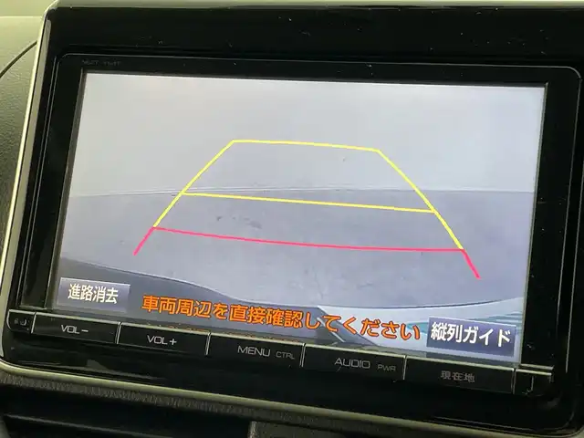 トヨタ ヴォクシー X 群馬県 2015(平27)年 8.8万km ブラック 純正９型ナビ　バックカメラ　純正ビルトインＥＴＣ　純正ドライブレコーダー　ステアリングリモコン　オートライト　スマートキー　プッシュスタート　ＬＥＤヘッドライト　アイドリングストップ　パニティミラー