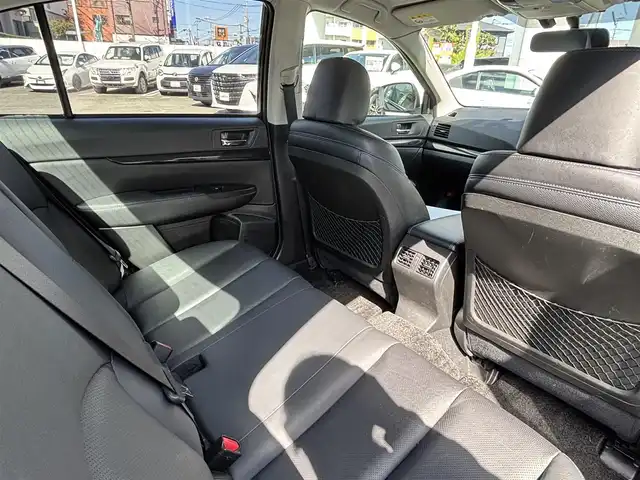 スバル レガシィ Ｂ４ 2．0GT DIT 富山県 2012(平24)年 7.9万km クリスタルブラックシリカ STIリップスポイラー/サブウーファー【マッキントッシュ】/ビルシュタイン/純正HDDナビ/【ワンセグテレビ/Bluetooth/CD/DVD/ミュージックサーバー】/バックカメラ/ETC/シートヒーター/パワーシート/クルーズコントロール/ステアリングスイッチ/パドルシフト/電子パーキング/ヒルスタート/レザーシート/純正18インチアルミホイール/SI-DRIVE/プッシュスタート