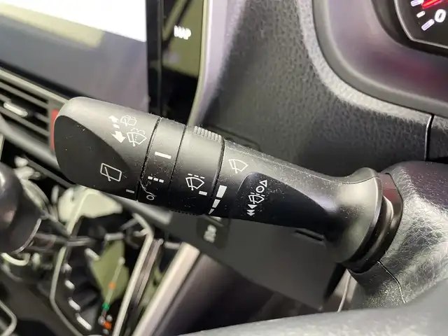 トヨタ ヴォクシー ZS 煌Ⅱ 大阪府 2020(令2)年 2.9万km イナズマスパーキングブラックガラスフレーク 純正10インチナビ/トヨタセーフティセンス/フルセグテレビ/Bluetooth/バックカメラ/フロアマット/両側パワースライドドア/クルーズコントロール/アイドリングストップ/ビルトインETC/LEDヘッドライト/オートハイビーム/前後コーナーセンサー/フルセグテレビ