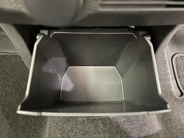 日産 デイズ X 鹿児島県 2024(令6)年 0.4万km スパークリングレッドM 純正9インチディスプレイオーディオ/BT/AppleCarPlay/AndroidAuto/iPod/アラウンドビューモニター/インテリジェントエマージェンシーブレーキ/ステアリングリモコン/前後ドライブレコーダー/オートライト/純正14インチアルミホイール/純正フロアマット/スマートキー