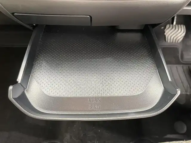 日産 デイズ X 鹿児島県 2024(令6)年 0.4万km スパークリングレッドM 純正9インチディスプレイオーディオ/BT/AppleCarPlay/AndroidAuto/iPod/アラウンドビューモニター/インテリジェントエマージェンシーブレーキ/ステアリングリモコン/前後ドライブレコーダー/オートライト/純正14インチアルミホイール/純正フロアマット/スマートキー