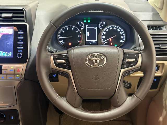 トヨタ ランドクルーザー プラド TX Lパッケージ マットブラED 埼玉県 2023(令5)年 2.5万km ブラック トヨタセーフティセンス/メーカーナビ/　　BT/USB/フルセグ/全方位カメラ/レーダークルーズコントロール/LEDヘッドライト/レザーシート/シートヒーター/エアシート/純正18インチアルミホイール/サンルーフ/コーナーセンサー/ルーフレール/ETC2.0/スマートキー/禁煙車