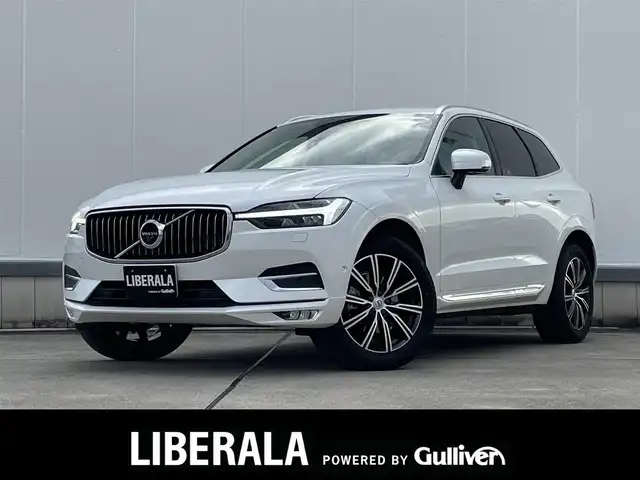 ボルボ ＸＣ６０ B5 AWD インスクリプション 東京都 2021(令3)年 1.6万km クリスタルホワイトP 純正ナビ/TV/360°カメラ/レザーシート/シートヒーター/パワーバックドア/ハーマンカードンサウンド/HUD/アップルカープレイ/ワイヤレス充電/前後ドラレコ/ACC/BSM/レーンキープ/ETC