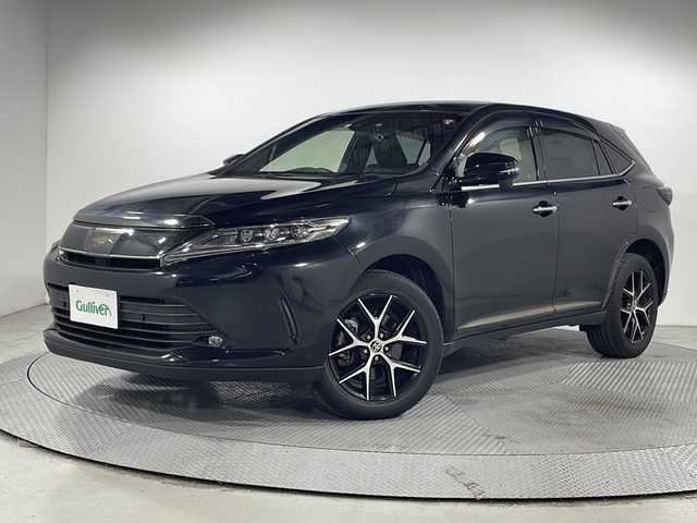 トヨタ ハリアー プレミアム スタイルノアール 広島県 2020(令2)年 3.4万km ブラックマイカ 純正オプション９型ナビ　/バックカメラ　/レーダークルーズコントロール　/フルセグＴＶ　/パワーシート　/コーナーセンサー　/パワーバックドア　/オートハイビーム　/衝突軽減ブレーキ　/ドラレコ　/ETC　/オートライト/純正18インチアルミホイール(235/55/R18)/エアバック（運転席/助手席/サイド）