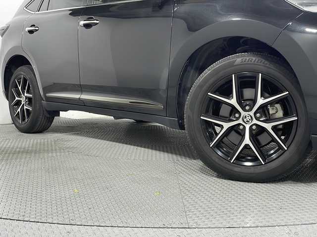 トヨタ ハリアー プレミアム スタイルノアール 広島県 2020(令2)年 3.4万km ブラックマイカ 純正オプション９型ナビ　/バックカメラ　/レーダークルーズコントロール　/フルセグＴＶ　/パワーシート　/コーナーセンサー　/パワーバックドア　/オートハイビーム　/衝突軽減ブレーキ　/ドラレコ　/ETC　/オートライト/純正18インチアルミホイール(235/55/R18)/エアバック（運転席/助手席/サイド）