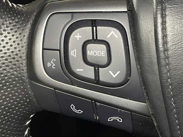 トヨタ ハリアー プレミアム スタイルノアール 広島県 2020(令2)年 3.4万km ブラックマイカ 純正オプション９型ナビ　/バックカメラ　/レーダークルーズコントロール　/フルセグＴＶ　/パワーシート　/コーナーセンサー　/パワーバックドア　/オートハイビーム　/衝突軽減ブレーキ　/ドラレコ　/ETC　/オートライト/純正18インチアルミホイール(235/55/R18)/エアバック（運転席/助手席/サイド）