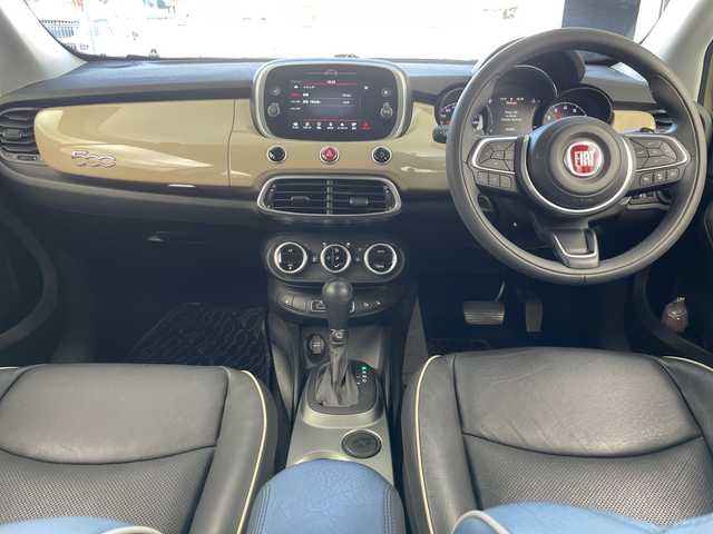 フィアット ５００Ｘ クロス 奈良県 2019(令1)年 2.5万km ベージュ 純正モニター付きオーディオ/USB BT AUX FM AM/バックカメラ/ETC/レーダークルーズコントロール/レーンアシスト/コーナーセンサー/電子パーキング/ドライブレコーダー/LEDヘッドライト/LEDフォグライト/オートライト/レザーシート/パワーシート/シートヒーター/ステアリングリモコン/ルーフレール/スマートキー/プッシュスタート