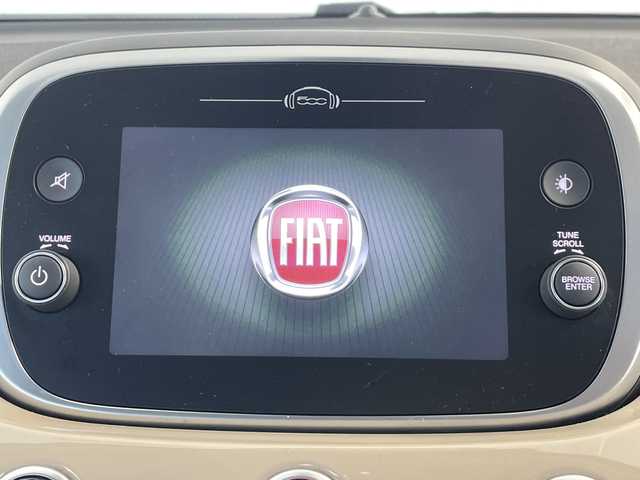 フィアット ５００Ｘ クロス 奈良県 2019(令1)年 2.5万km ベージュ 純正モニター付きオーディオ/USB BT AUX FM AM/バックカメラ/ETC/レーダークルーズコントロール/レーンアシスト/コーナーセンサー/電子パーキング/ドライブレコーダー/LEDヘッドライト/LEDフォグライト/オートライト/レザーシート/パワーシート/シートヒーター/ステアリングリモコン/ルーフレール/スマートキー/プッシュスタート