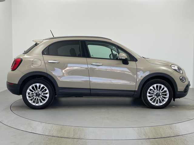 フィアット ５００Ｘ クロス 奈良県 2019(令1)年 2.5万km ベージュ 純正モニター付きオーディオ/USB BT AUX FM AM/バックカメラ/ETC/レーダークルーズコントロール/レーンアシスト/コーナーセンサー/電子パーキング/ドライブレコーダー/LEDヘッドライト/LEDフォグライト/オートライト/レザーシート/パワーシート/シートヒーター/ステアリングリモコン/ルーフレール/スマートキー/プッシュスタート