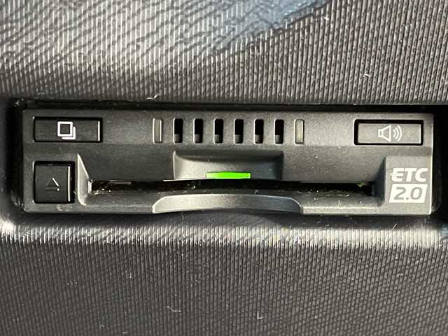 トヨタ アクア S スタイルブラック 群馬県 2019(平31)年 1.9万km ダークブルーマイカ 純正ナビ　バックカメラ　フルセグTV　Bluetooth接続　スマートキー　プッシュスタートボタン　衝突被害軽減ブレーキ　レーンアシスト　オートマチックハイビーム　ビルトインETC２．０　禁煙車