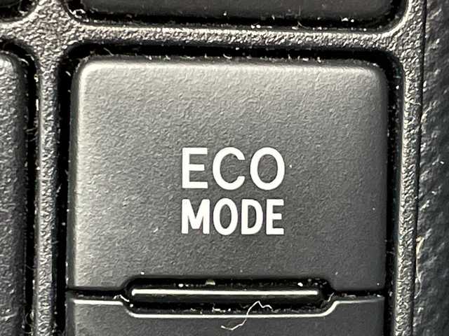 トヨタ アクア S スタイルブラック 群馬県 2019(平31)年 1.9万km ダークブルーマイカ 純正ナビ　バックカメラ　フルセグTV　Bluetooth接続　スマートキー　プッシュスタートボタン　衝突被害軽減ブレーキ　レーンアシスト　オートマチックハイビーム　ビルトインETC２．０　禁煙車