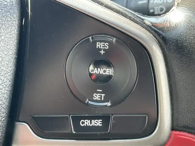 ホンダ シビック タイプR 和歌山県 2018(平30)年 4.8万km チャンピオンシップホワイト 社外ディスプレイオーディオ/Bluetooth/CD/DVD/バックカメラ/ビルトインETC/ドライブレコーダー/レーダー探知機/クルーズコントロール/パーキングソナー/革巻きステアリング/純正バケットシート/電動パーキングブレーキ/ブレーキホールド/ドライブモードセレクト/LEDヘッドライト/フォグランプ/オートライト/純正20インチAW/三本出マフラー/大型ウイング/プッシュスタート/スマートキー/スペアキー