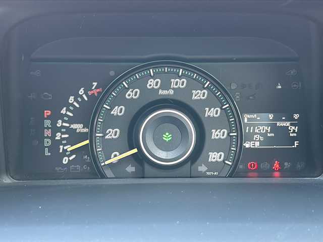 ホンダ ステップワゴン G Lパッケージ 鳥取県 2010(平22)年 11.2万km プレミアムヒダマリアイボリーパール 純正キーレス/両側パワースライド/純正HDDインターナビ/ワンセグ・MSV/バックカメラ/リアクーラー/ビルトインETC/保証書。取説