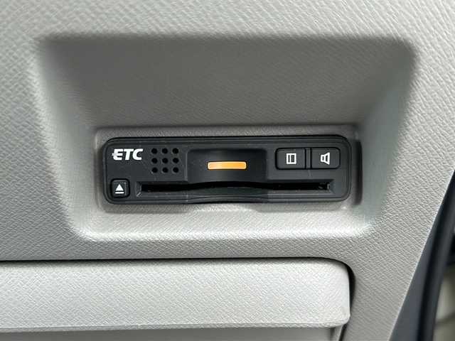 ホンダ ステップワゴン G Lパッケージ 鳥取県 2010(平22)年 11.2万km プレミアムヒダマリアイボリーパール 純正キーレス/両側パワースライド/純正HDDインターナビ/ワンセグ・MSV/バックカメラ/リアクーラー/ビルトインETC/保証書。取説