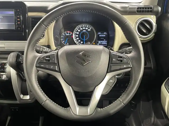 スズキ クロスビー HYBRID MZ 愛知県 2022(令4)年 3.3万km スポーディーブルーメタリック/ミネラルグレー2トーン Panasonic7インチナビ/（Bluetooth/AM/FM/フルセグTV）/衝突軽減ブレーキ/レーダークルーズコントロール/シートヒーター/LEDヘッドライト/ETC/バックカメラ/ドライブレコーダー/コーナーセンサー/レーンキープアシスト/パーキングアシスト/プッシュスタートボタン/スマートキー/スペアキー有/アイドリングストップ
